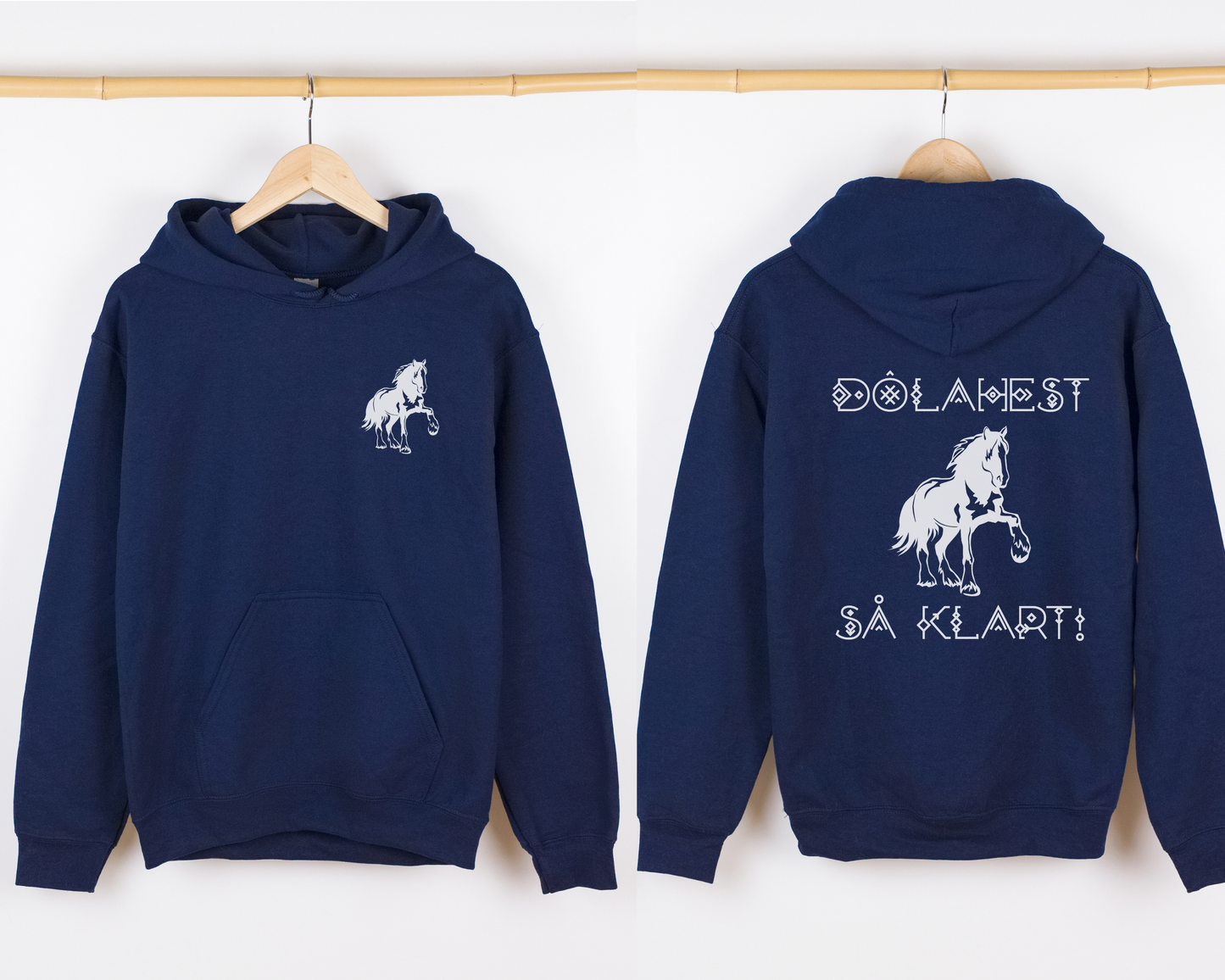 Hettegenser Dølahest | Dølahest så klart! | Unisex