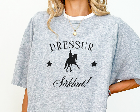 T-skjorte Hest | Dressur såklart | Unisex
