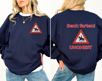 Hestegenser | Senk Farten - Unghest | Unisex