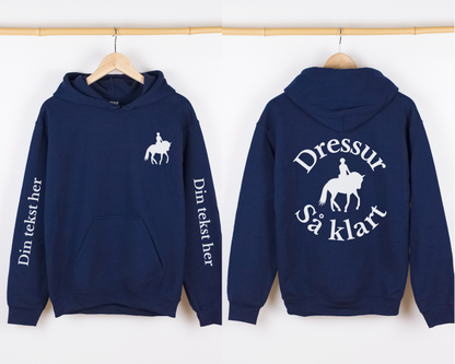 Dressur så klart | Personlig hettegenser hest | Unisex